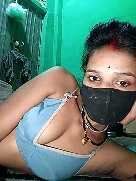 Hoty girl 143 online show from 11, 11, 2025