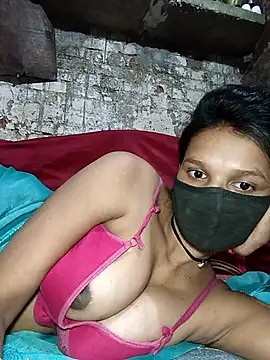 Hoty girl 143 online show from 2, 6, 2026