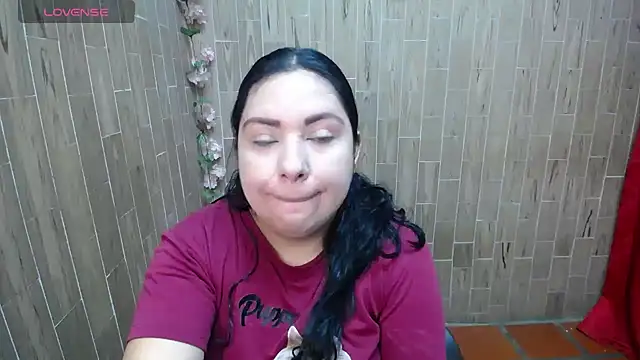 solyeria online show from 13, 10, 2025