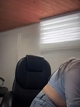 imlindapink online show from 23, 10, 2025