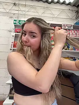 imlindapink online show from 9, 2, 2026