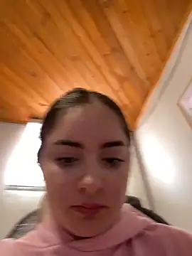 imlindapink online show from 11, 4, 2026