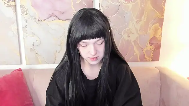 fiamoory online show from 5, 10, 2025