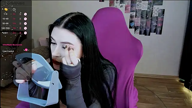 Molly Crystall online show from 14, 3, 2025