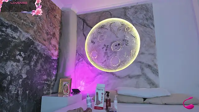 JulietaKane online show from 8, 1, 2026