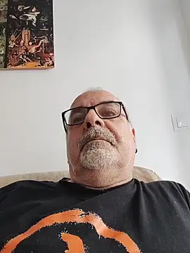 Satiro Sevilla online show from 7, 10, 2025