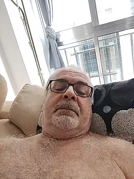 Satiro Sevilla online show from 21, 10, 2025