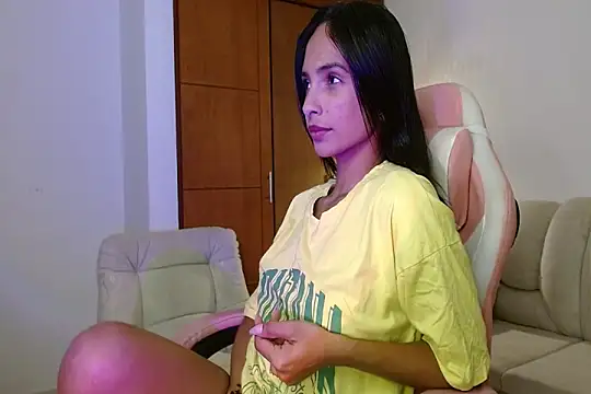 AnnitaSerna  online show from 13, 3, 2026