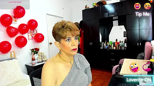 Angelina Stone 65 online show from 17, 2, 2026