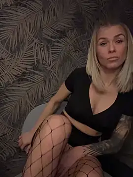 BlueEyesCarole online show from 23, 1, 2025