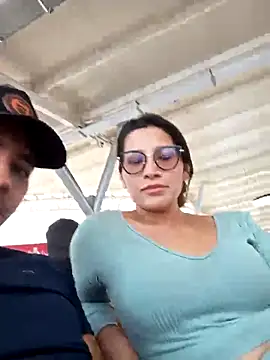 mia submissivewhore online show from 17, 3, 2025