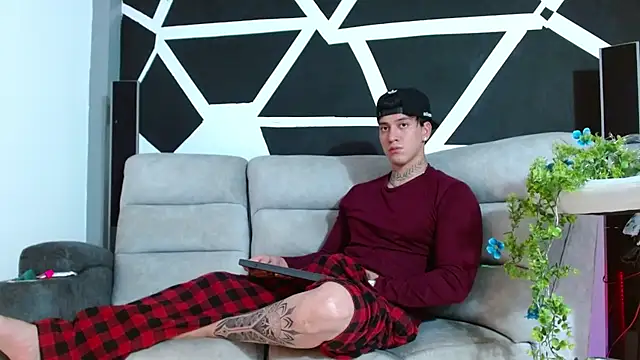 JUSTIN FULLER1 online show from 21, 11, 2025