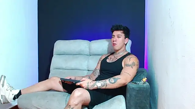 JUSTIN FULLER1 online show from 2, 2, 2026