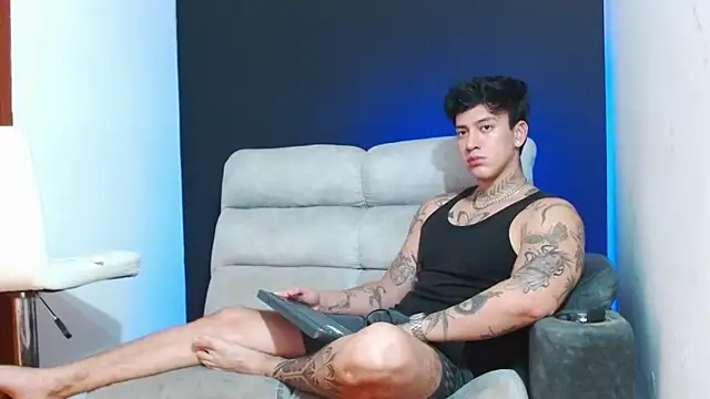 JUSTIN FULLER1 online show from 14, 5, 2026