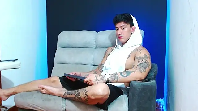 JUSTIN FULLER1 online show from 24, 5, 2026