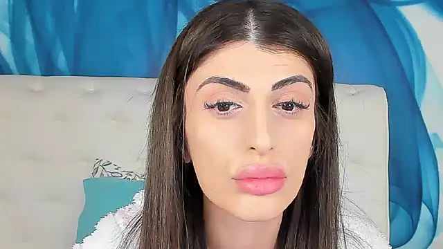 Snapshot of SkinnyDolly chatting on 4, 3, 2026 SkinnyDolly online show from 4, 3, 2026