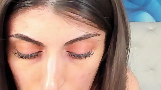 Snapshot of SkinnyDolly chatting on 9, 4, 2026 SkinnyDolly online show from 9, 4, 2026