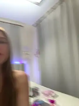 emma05 online show from 9, 11, 2025