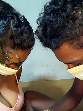 Snapshot of kumaricapalsex2 chatting on 10, 1, 2025 kumaricapalsex2 online show from 10, 1, 2025