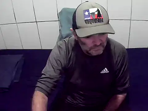 Snapshot of pierdona chatting on 6, 1, 2025 pierdona online show from 6, 1, 2025