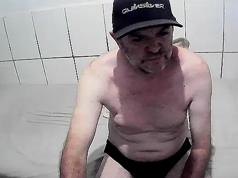 Snapshot of pierdona chatting on 18, 9, 2025 pierdona online show from 18, 9, 2025