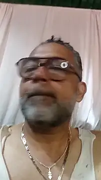 Snapshot of sthefania1710 chatting on 20, 6, 2026 sthefania1710 online show from 20, 6, 2026