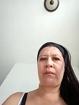 Snapshot of carolina_linarez69 chatting on 9, 10, 2025 carolina linarez69 online show from 9, 10, 2025
