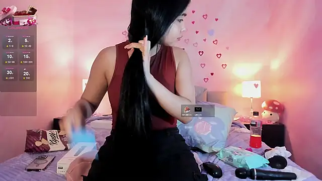 AuroraFiore online show from 6, 2, 2025