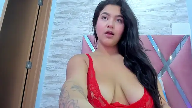 charlotterichardss online show from 18, 1, 2025