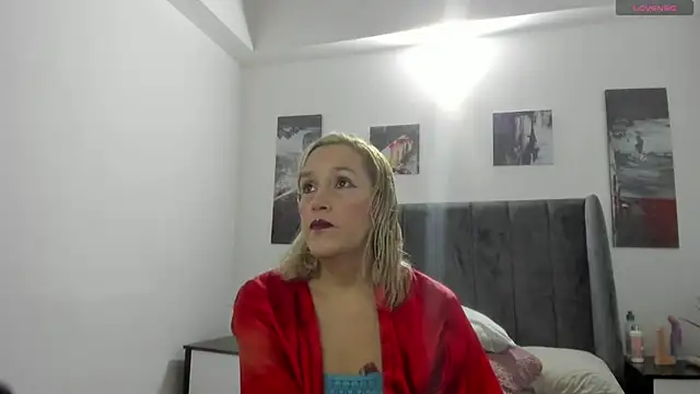 CarolinaGlamour online show from 23, 10, 2025