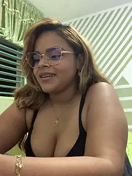 Evabigass online show from 6, 12, 2024