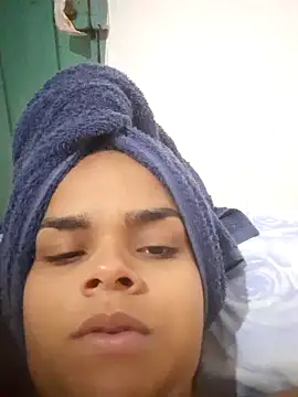 Evabigass online show from 12, 1, 2025