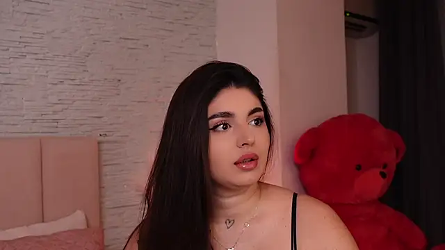 Snapshot of RachelSwaan chatting on 10, 1, 2025 RachelSwaan online show from 10, 1, 2025