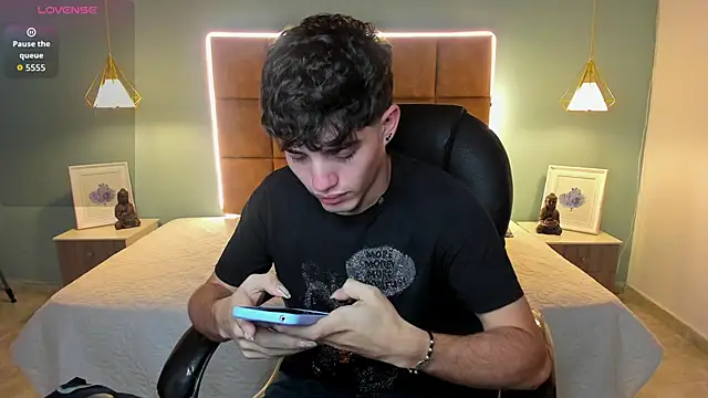 AlejooTwink online show from 23, 11, 2025