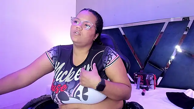 MhiaRey online show from 17, 1, 2025