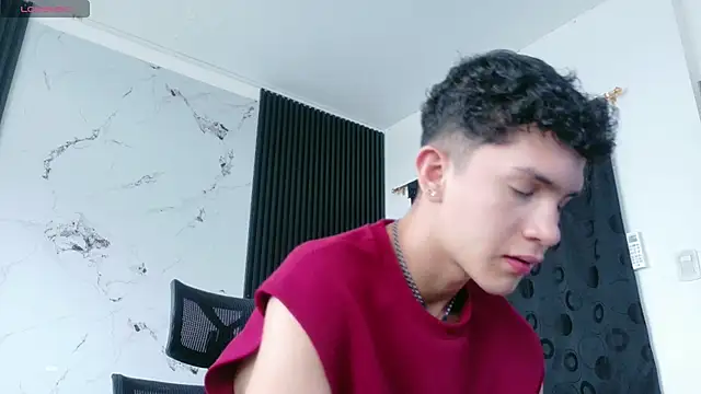 Noah tyler  online show from 31, 7, 2026