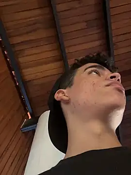 Leo bunny hot online show from 28, 12, 2024