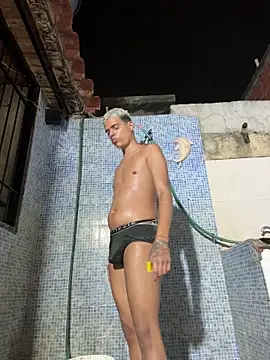 Leo bunny hot online show from 15, 1, 2026