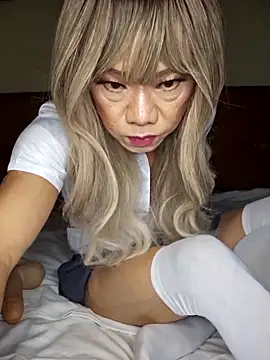 Snapshot of Reneta_Rebekka_Lopez chatting on 9, 3, 2025 Reneta Rebekka Lopez online show from 9, 3, 2025