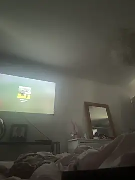 Mia MilesXXX online show from 16, 12, 2024