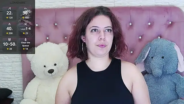 SophiaStarr online show from 17, 10, 2025