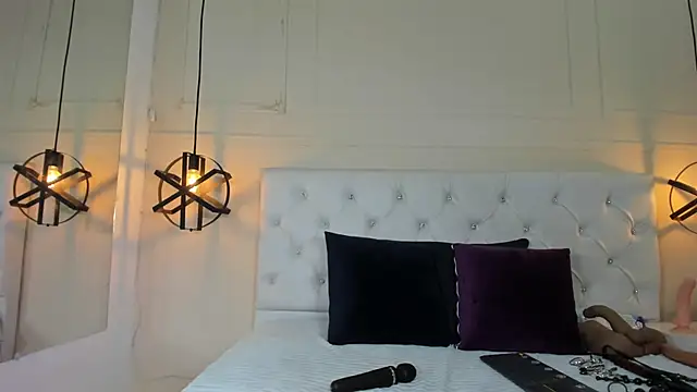 Snapshot of Slut_Milf_ chatting on 11, 2, 2025 Slut Milf online show from 11, 2, 2025