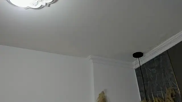 Snapshot of Slut_Milf_ chatting on 25, 9, 2025 Slut Milf online show from 25, 9, 2025
