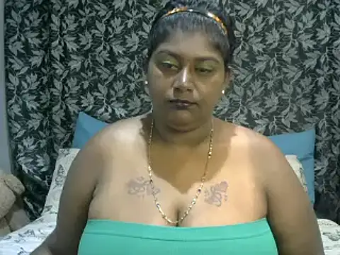 Snapshot of indiansuga chatting on 15, 1, 2025 indiansuga online show from 15, 1, 2025