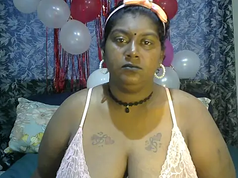 Snapshot of indiansuga chatting on 13, 2, 2025 indiansuga online show from 13, 2, 2025