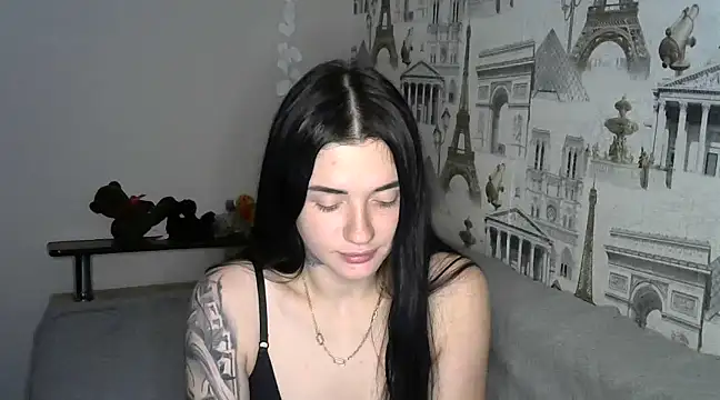 Liana diva online show from 5, 1, 2025