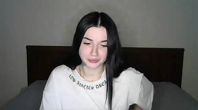 Liana diva online show from 2, 2, 2025