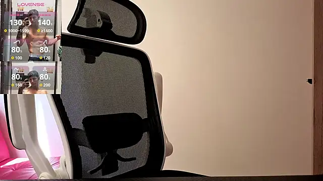 Cristopher23  online show from 22, 10, 2025