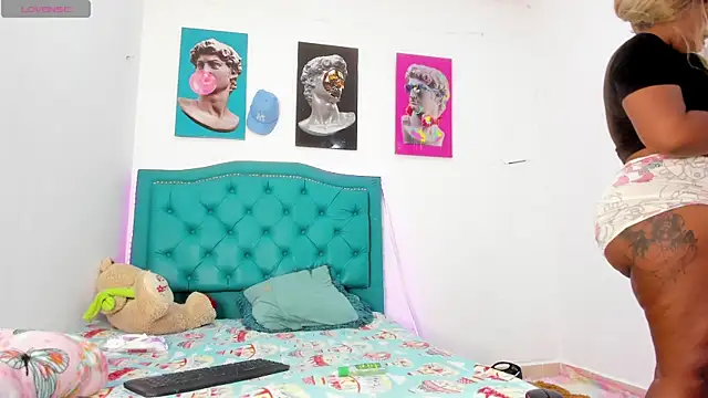 Snapshot of Lilybaudinx96 chatting on 11, 2, 2026 Lilybaudinx96 online show from 11, 2, 2026