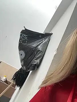 Snapshot of Lilybaudinx96 chatting on 15, 2, 2026 Lilybaudinx96 online show from 15, 2, 2026